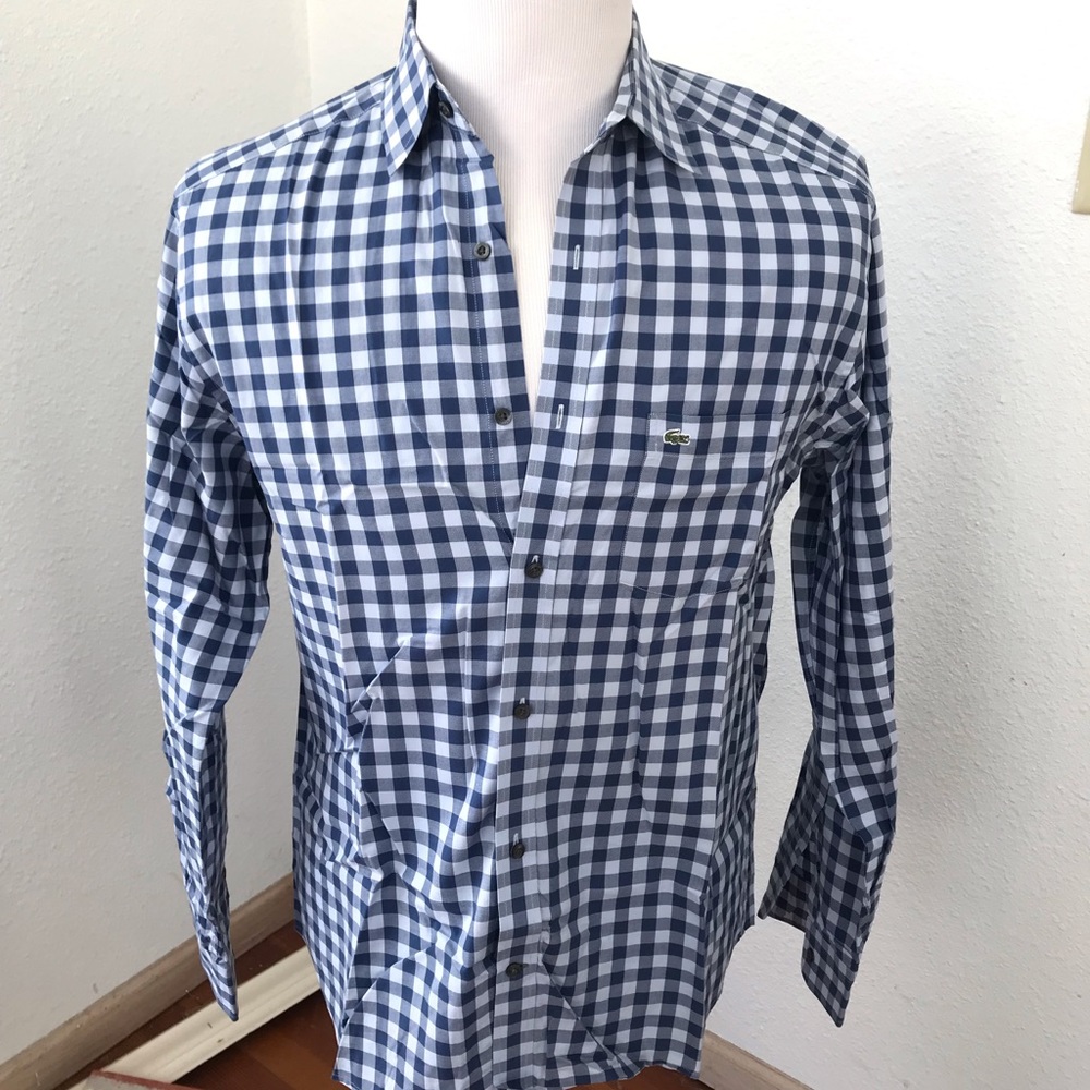 Men’s Lacoste dress shirt size 40 great condition!
